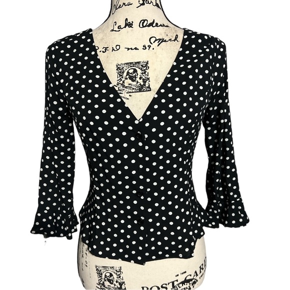 Tops - Blouse with buttons polka dot pattern
